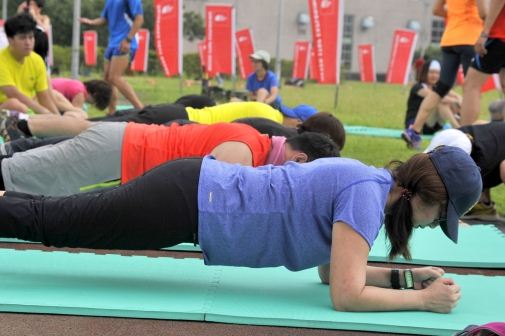 plank 平板支撑棒式运动核心肌群训练