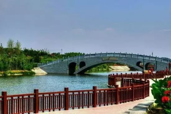 西安跑步圣地马拉松路线汉城湖遗址公园