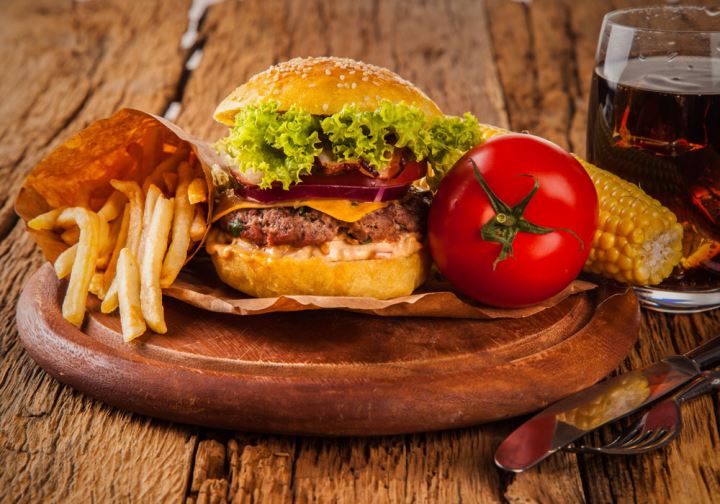 多纤维低卡路里的新式汉堡跑步健身运动营养饮食